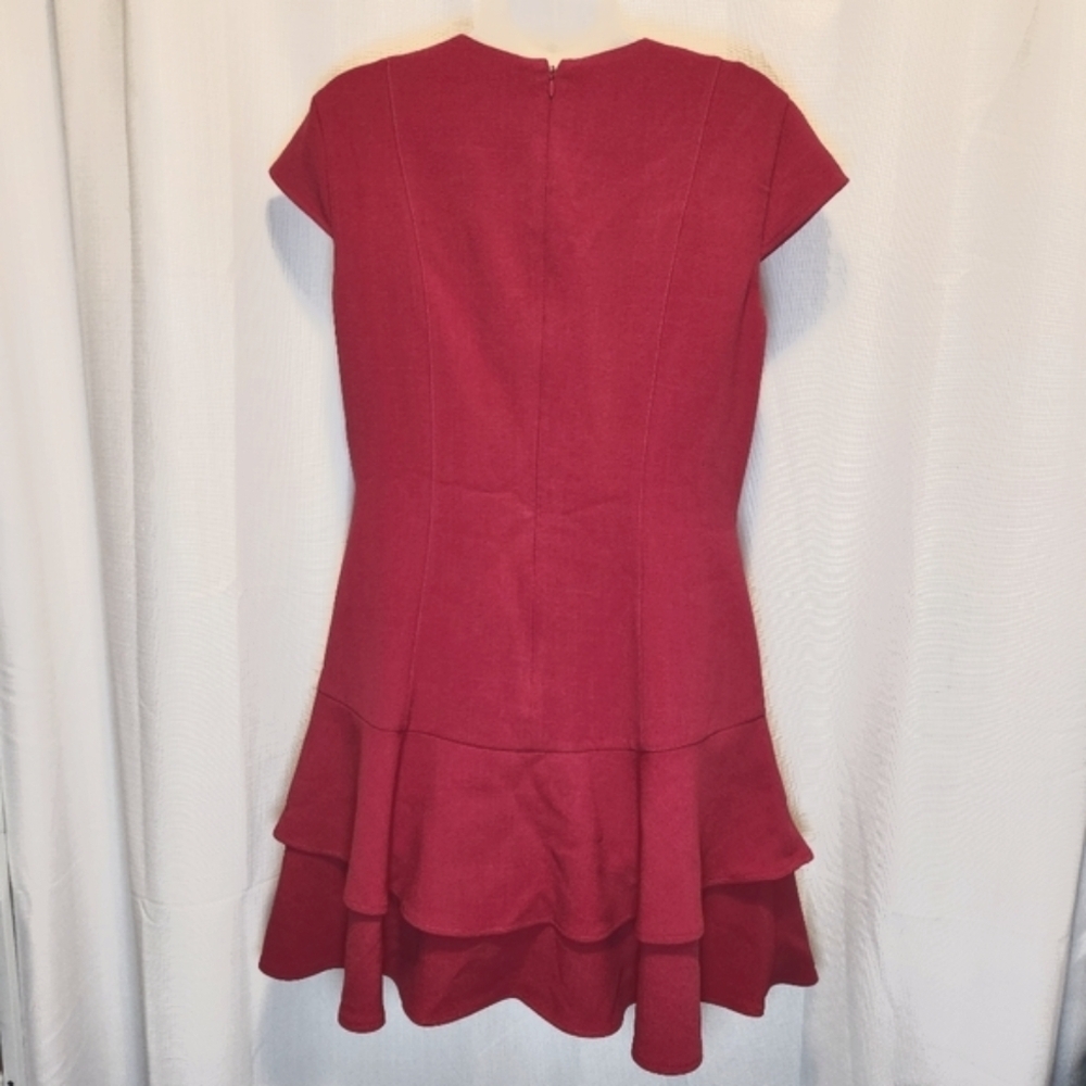 Eliza J Fuchsia Pink Tiered Ruffled Hem Sheath Crepe Cap Sleeve Dress Size 10P - Picture 8 of 10